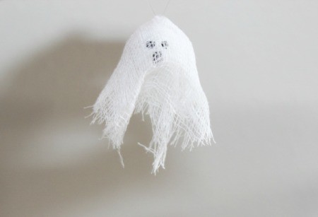 finished wooden ghost ornament 2