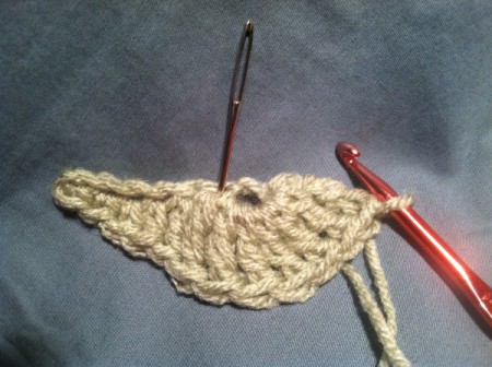 needle marking beginning chain