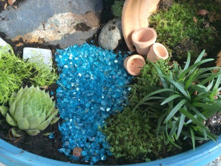 crushed glass for water