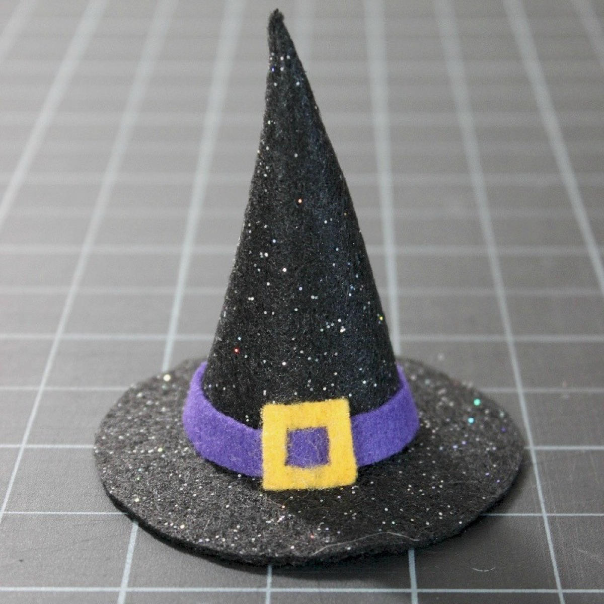 tiny witch hat decoration
