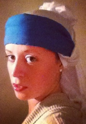 "Girl with a Pearl Earring" Costume