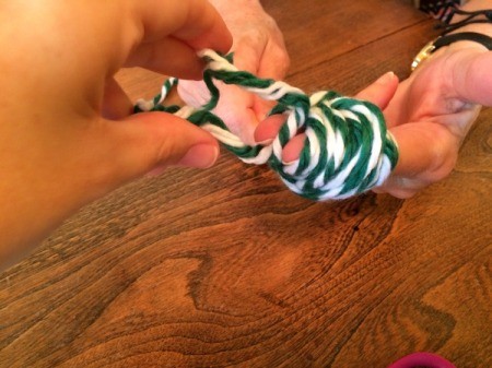 tie around wrapped yarn 1