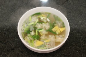 Vietnamese Sweet and Sour Fish Soup (Canh Ca Chua Ngot)