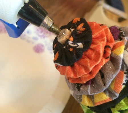 apply glue to end of dowel