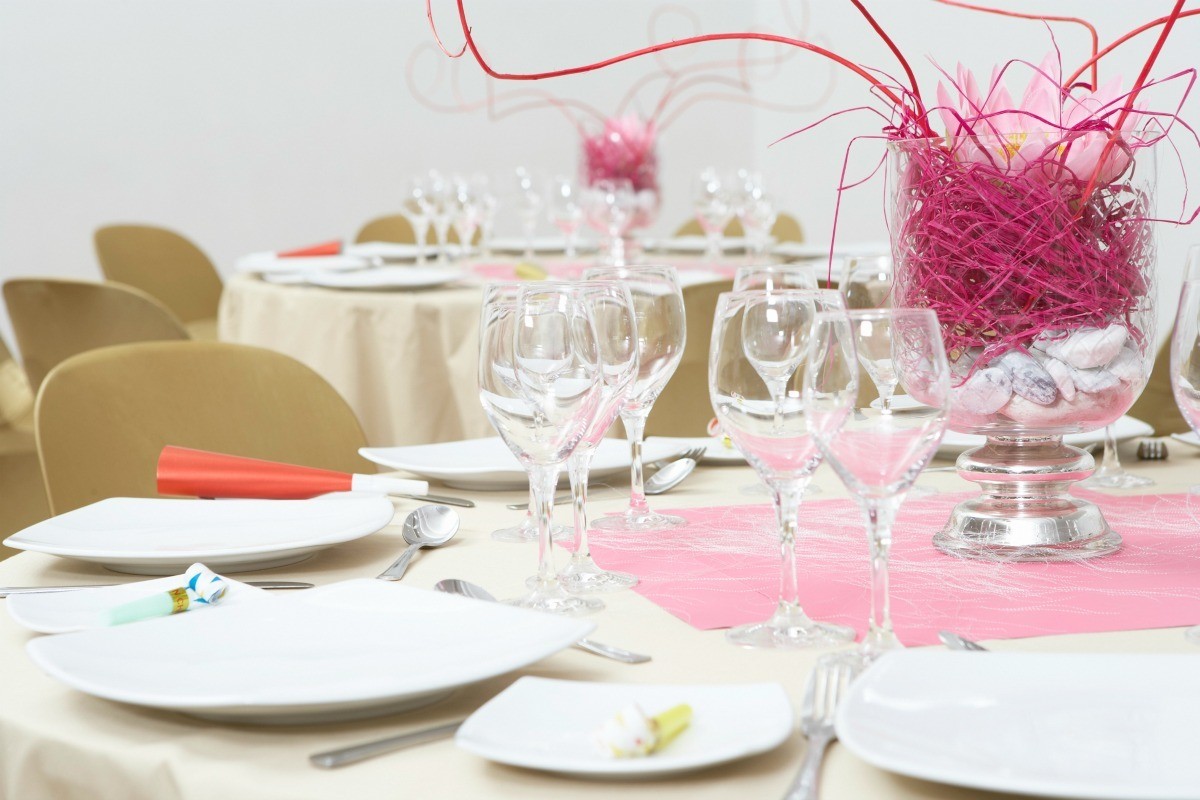 Banquet Table Decoration Ideas   ThriftyFun