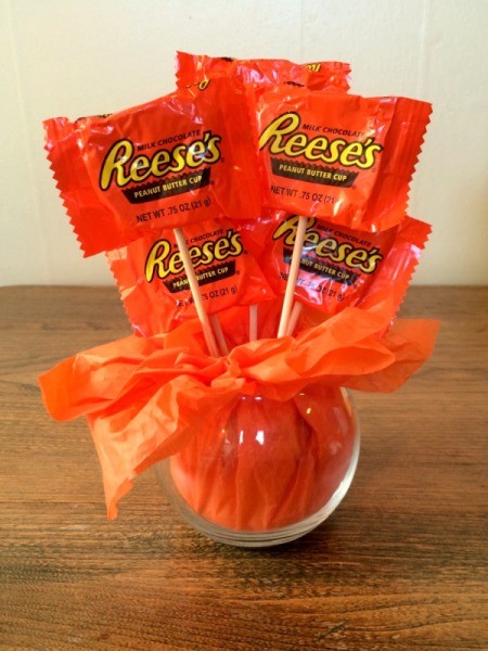 Making a Mini Pumpkin Candy Bouquet | My Frugal Halloween