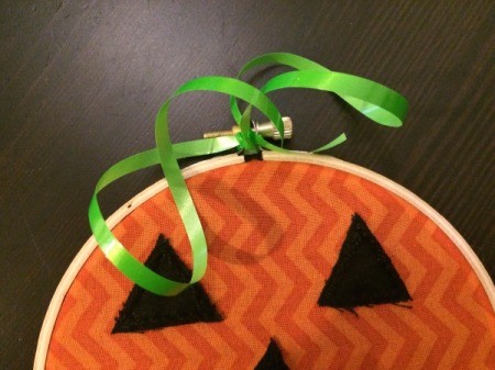 tie curling ribbon