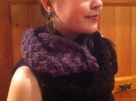 Textured Half Shell Cowl