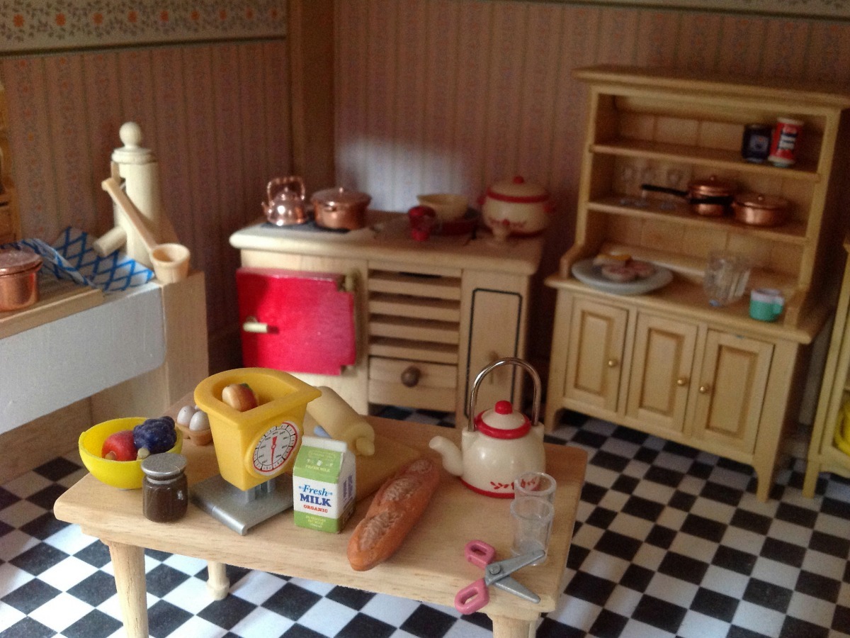 old dollhouse furniture