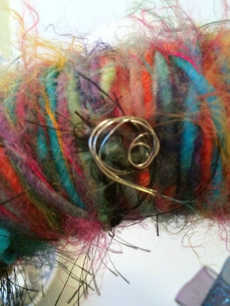 attach dolls to wreath 2