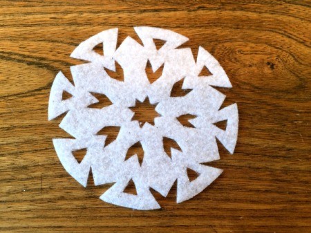 felt snowflake