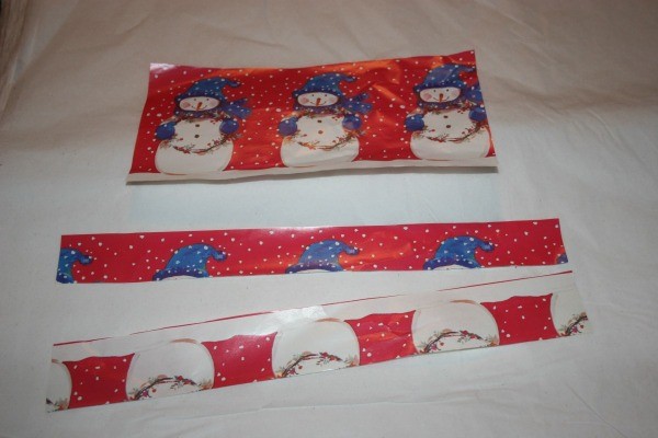 Strips of wrapping paper