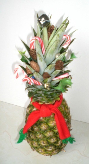 Christmas table decoration made with pineapple