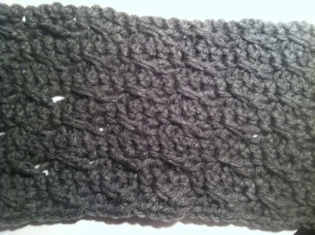 closeup of pattern on finished cowl