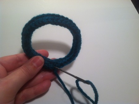 fasten off and weave end in on inside