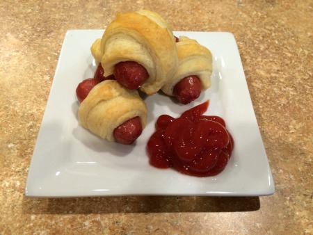 pigs in a blanket with ketchup