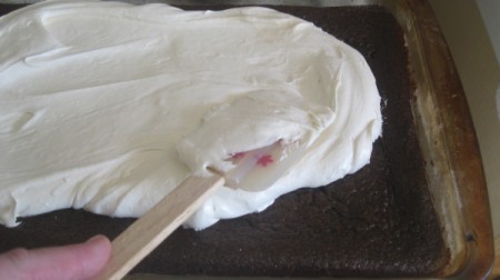 Marshmallow Cream Frosting