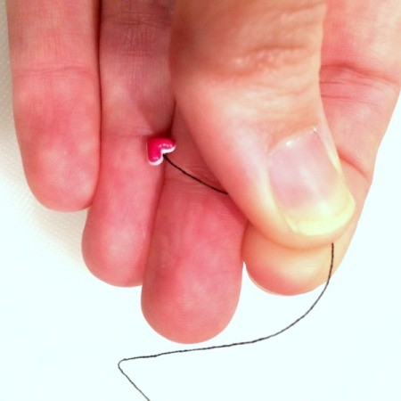 attach hearts to thread