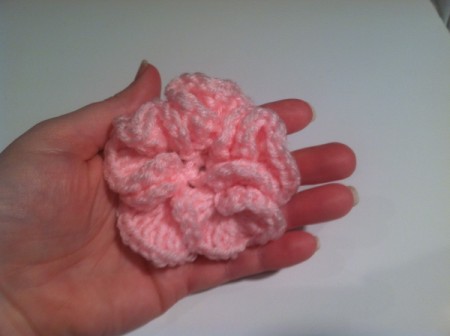 Crocheted flower, step 6