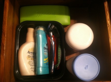 TV Dinner Trays As Drawer Organizers