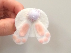 Felt Bunny Bottom Pin