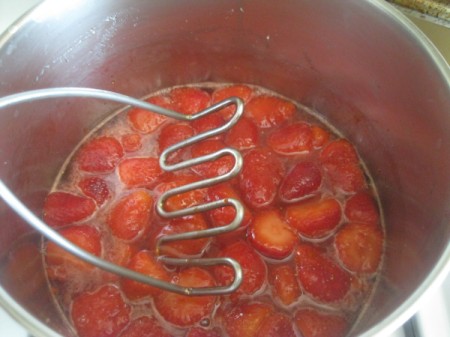 Homemade Strawberry Sauce