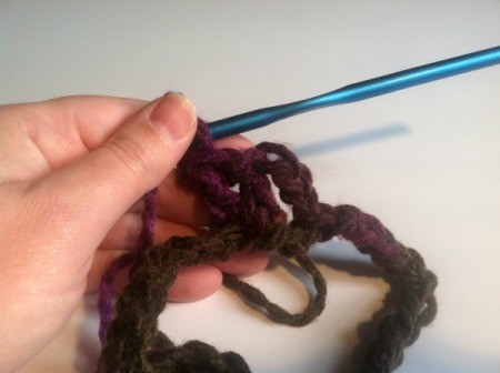 Fan Pattern Crocheted Cowl