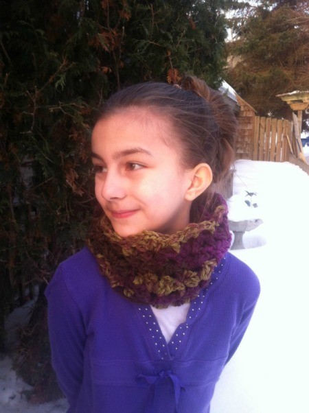 Fan Pattern Crocheted Cowl