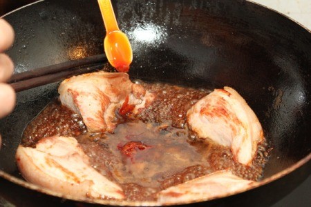 Braised Pork in Soy Garlic Sauce