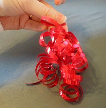 Make a Curly Ribbon Cascade