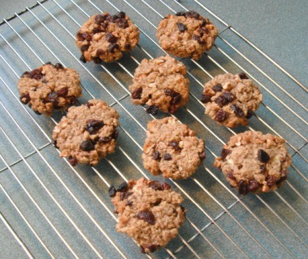 Healthy cookies on a cooling rack.