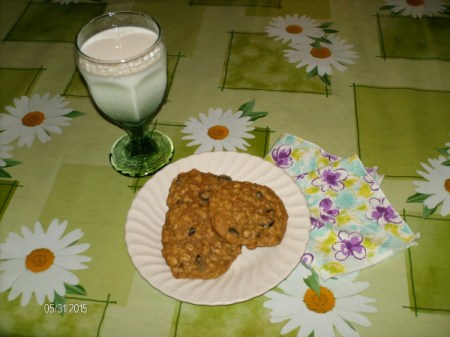 cookies and milk