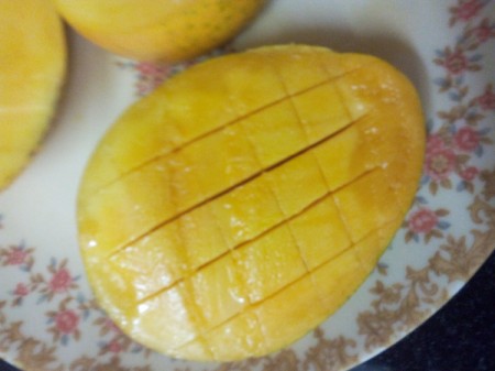 cut mango