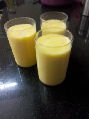 glasses of smoothies
