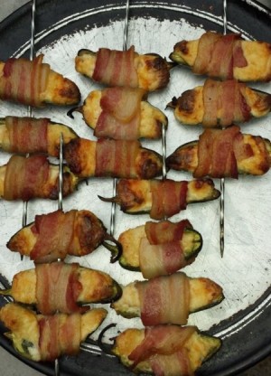 grilled bacon wrapped poppers