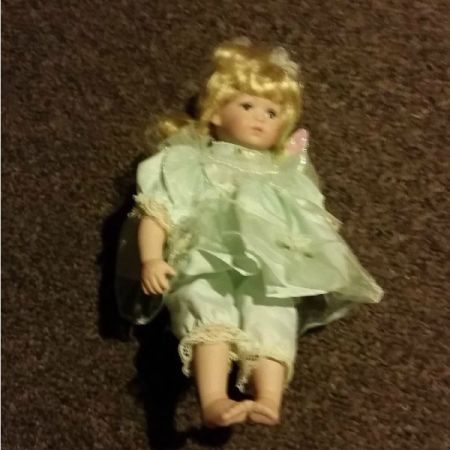 Information on Ceramic Dolls