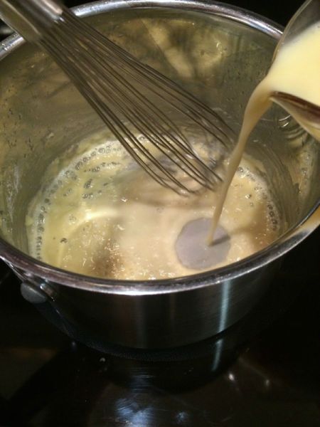 Blue Cheese and Gruyere Mac and Cheese