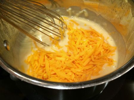 Blue Cheese and Gruyere Mac and Cheese