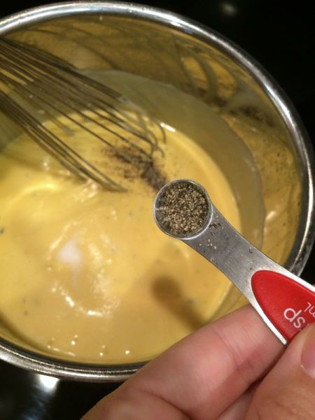 Blue Cheese and Gruyere Mac and Cheese