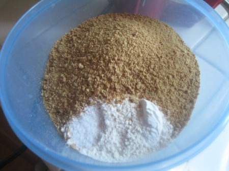 separate bowl with flour & cracker crumbs