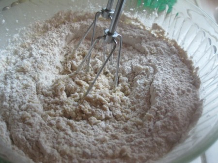 mixing flour & cracker crumbs