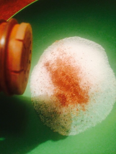 sugar & cinnamon in bowl