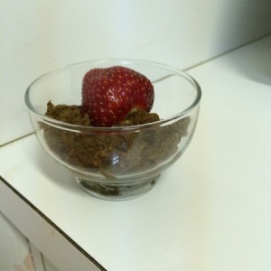 mouse in bowl with strawberry