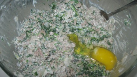 meat spinach mixture