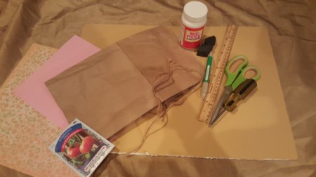 Supplies for making the seed friendship card.