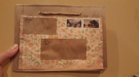 Decorated address side to the card.