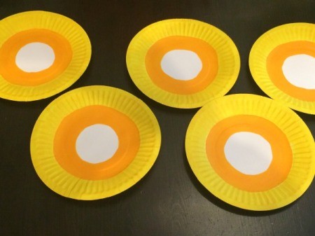 Paper Plate Candy Corn Garland