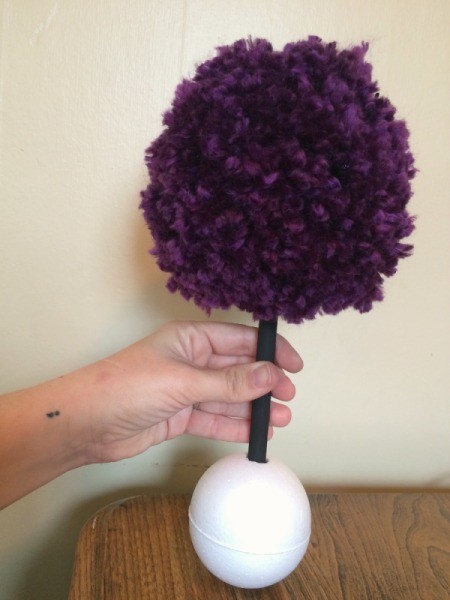 Halloween Pom Pom Topiary