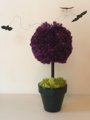 Halloween Pom Pom Topiary