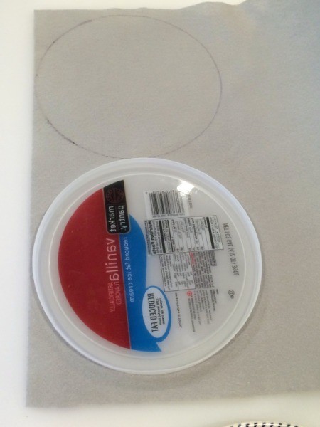 Tuna Can Trick-Or-Treat Bucket